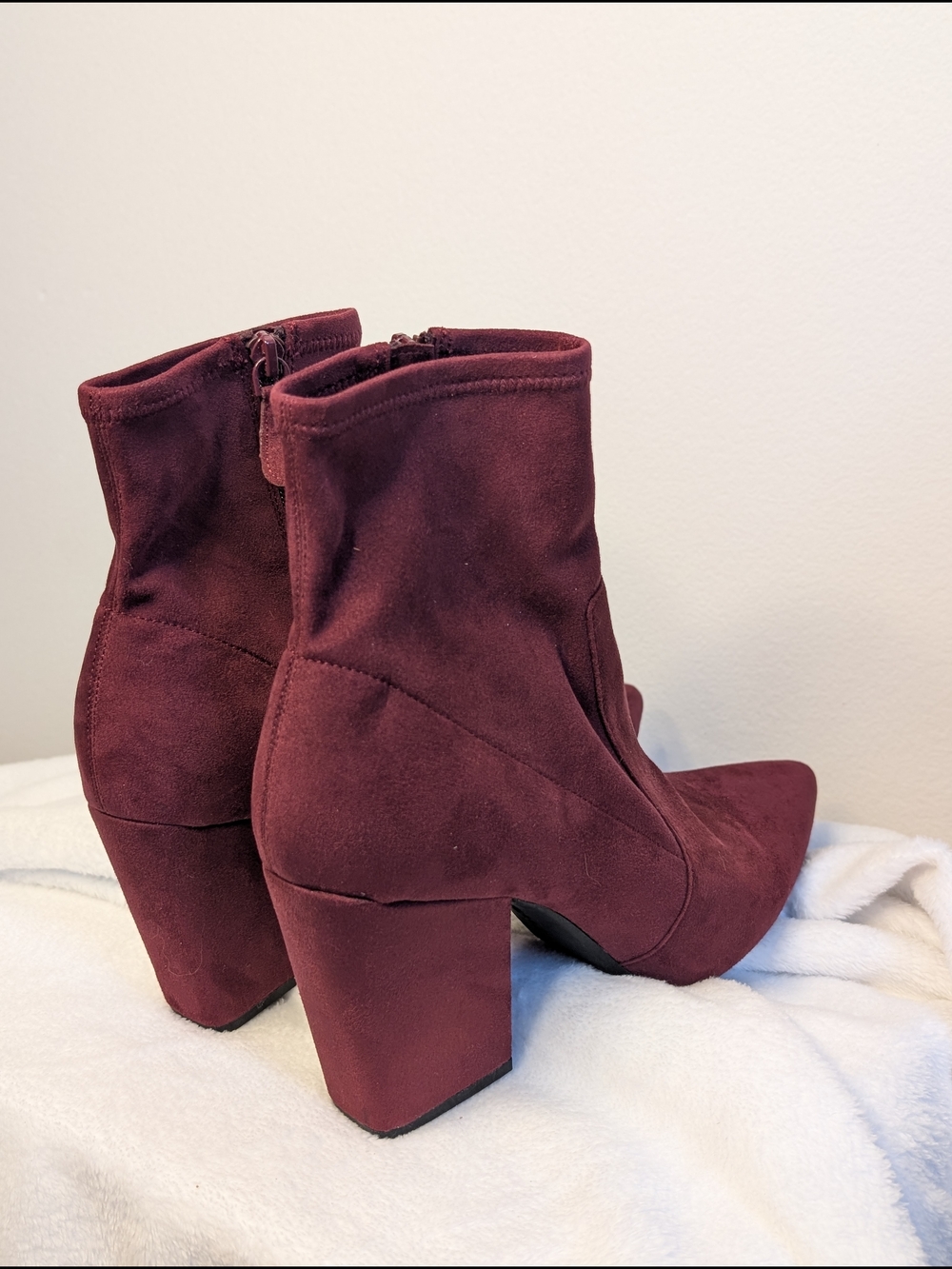 Women's Burgundy Suede Pointed-Toe Block Heel Ankle Boots - Picture 2 of 8